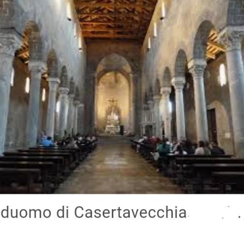 House Da Mary Apartment Caserta Luaran gambar