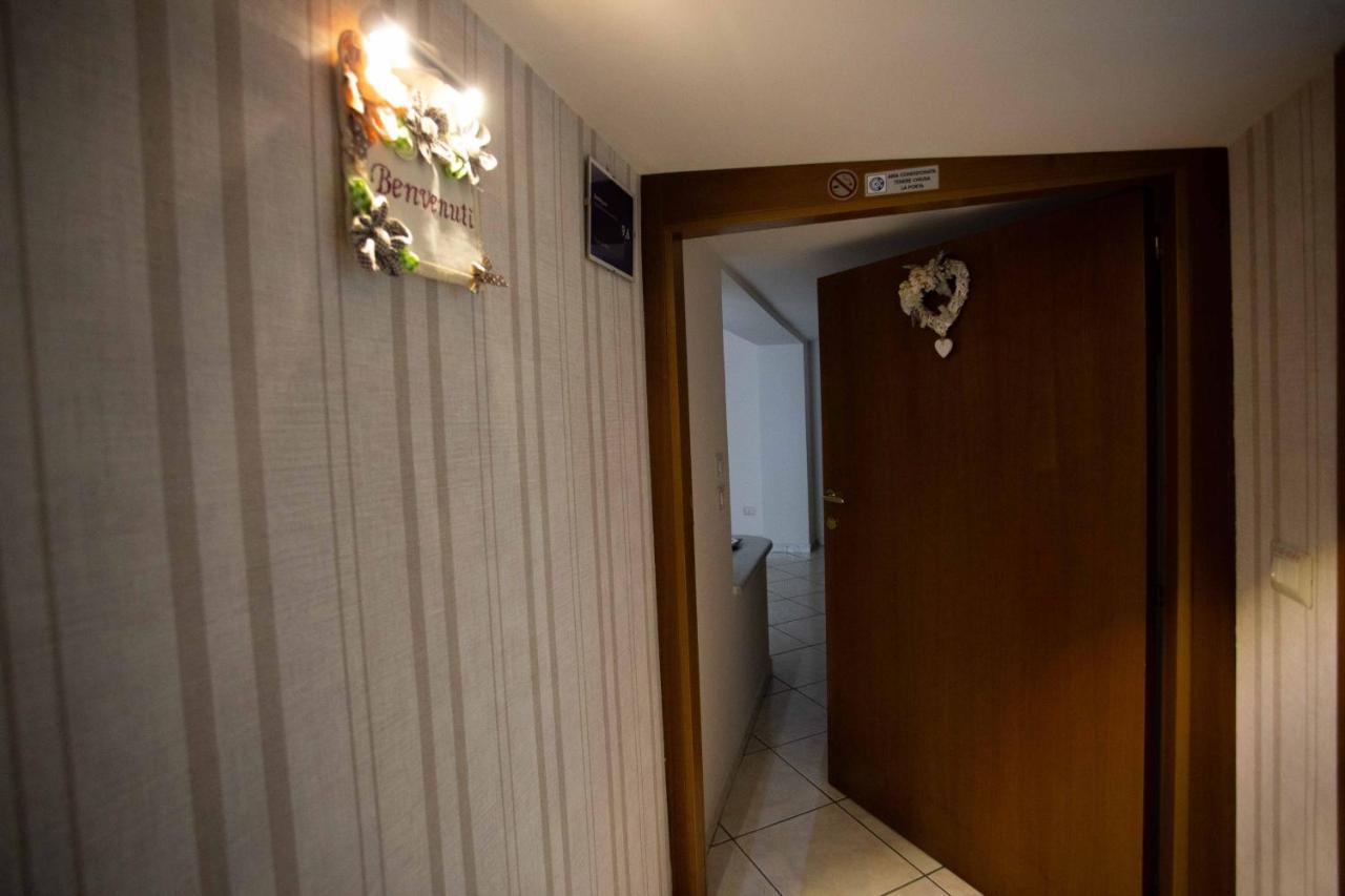 House Da Mary Apartment Caserta Luaran gambar