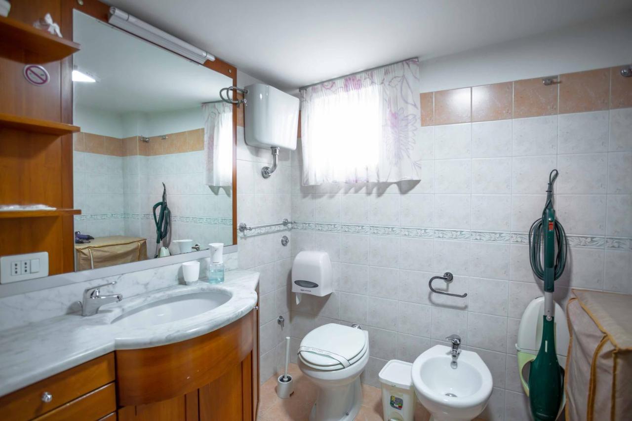 House Da Mary Apartment Caserta Luaran gambar