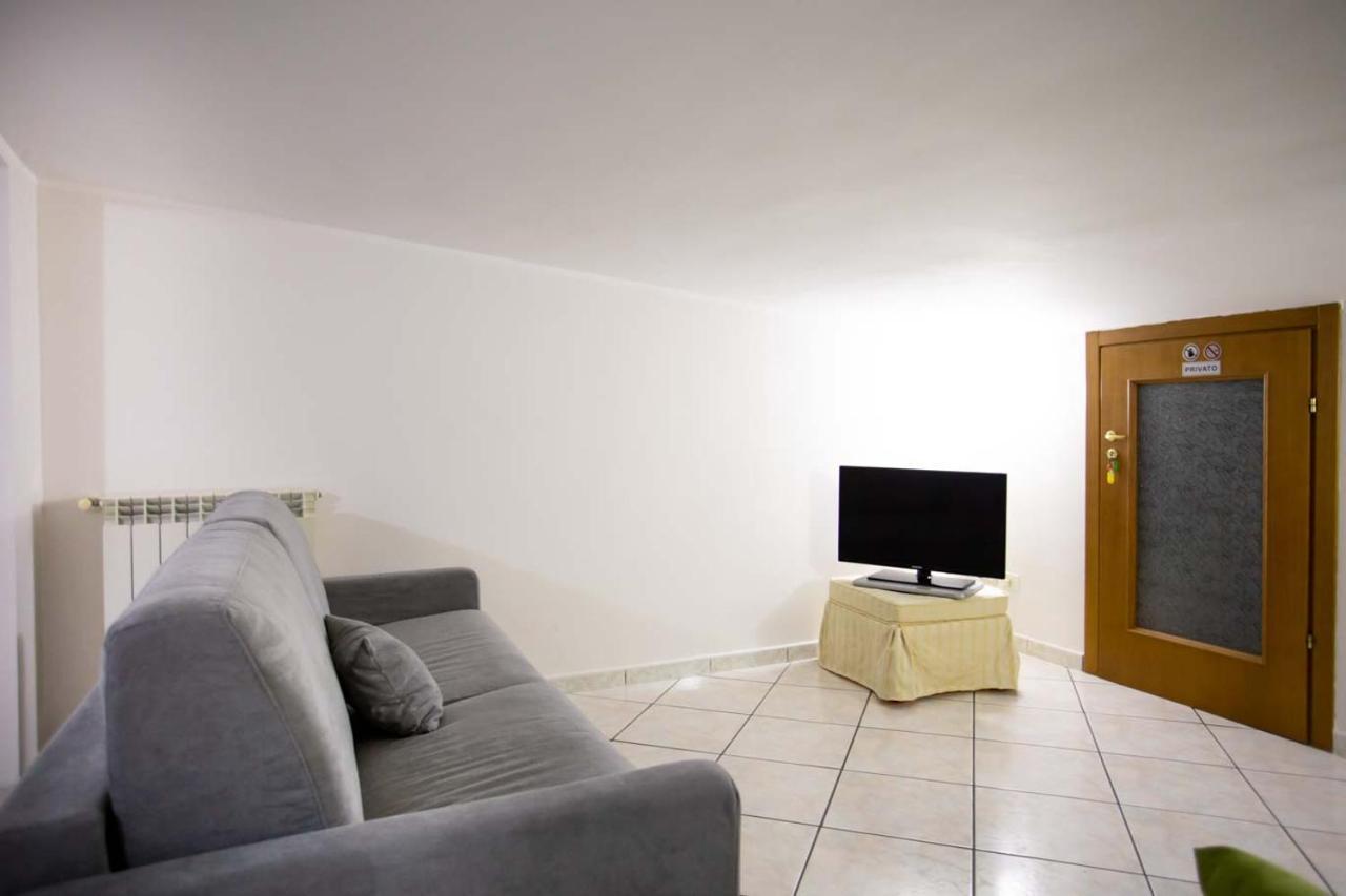 House Da Mary Apartment Caserta Luaran gambar